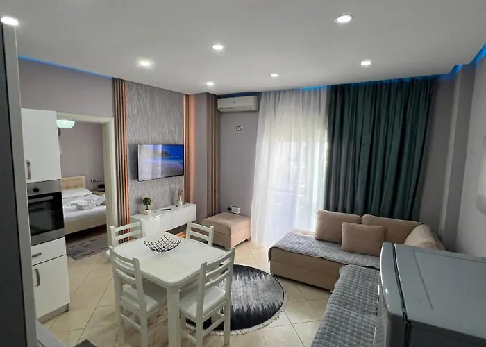 Flower * Golem (Tirana)